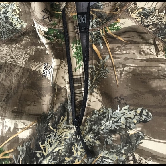 🍁MidwayUSA Jacket 🍁 - Picture 3 of 6